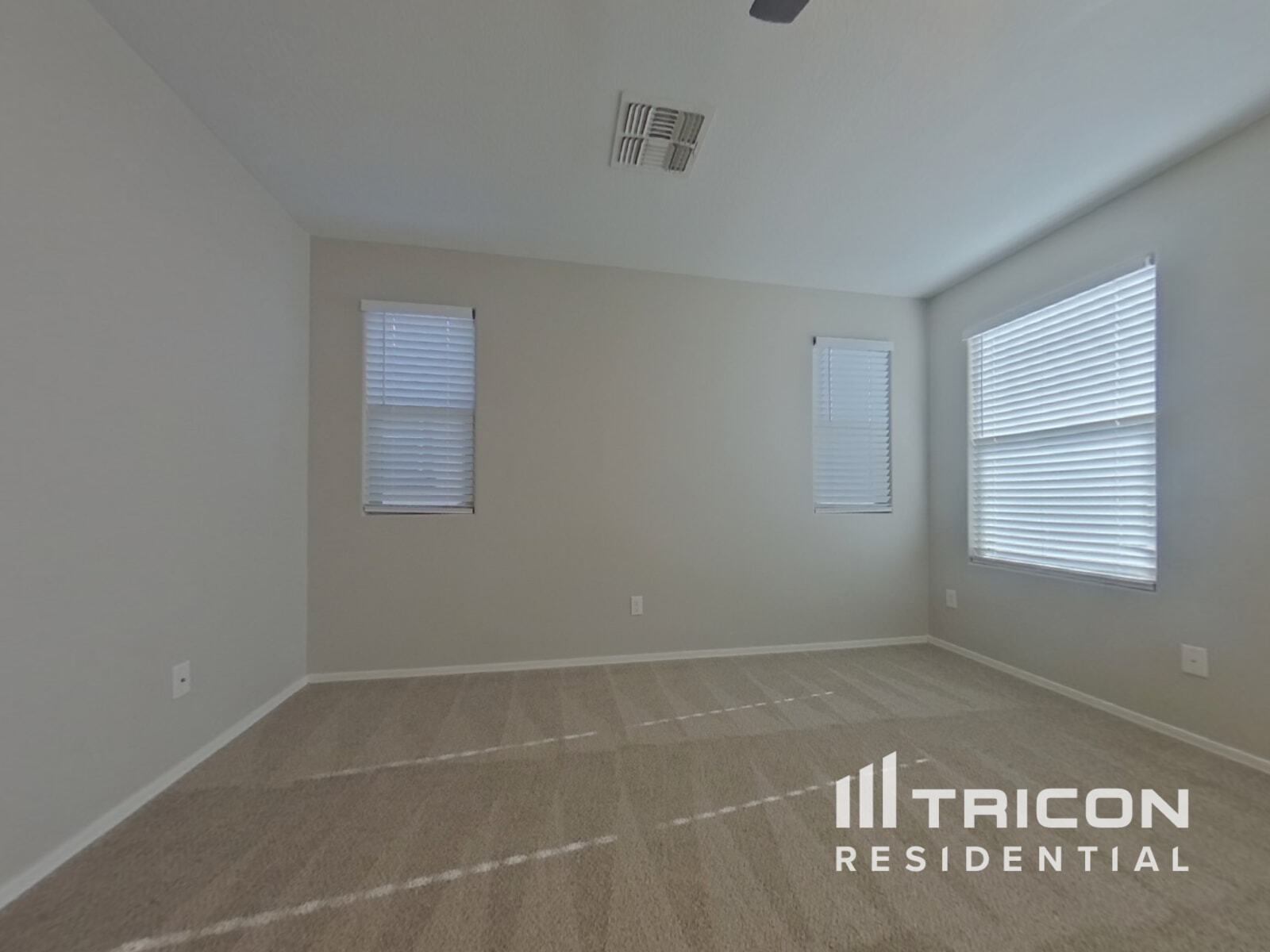Building Photo - 1169 N 163rd Dr