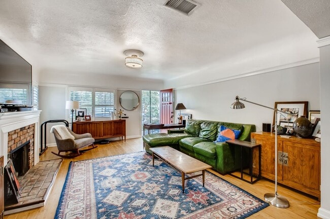 Building Photo - North Park Gem: 4-Bedroom, 3-Bath Home with Lush Garden & Modern Comforts