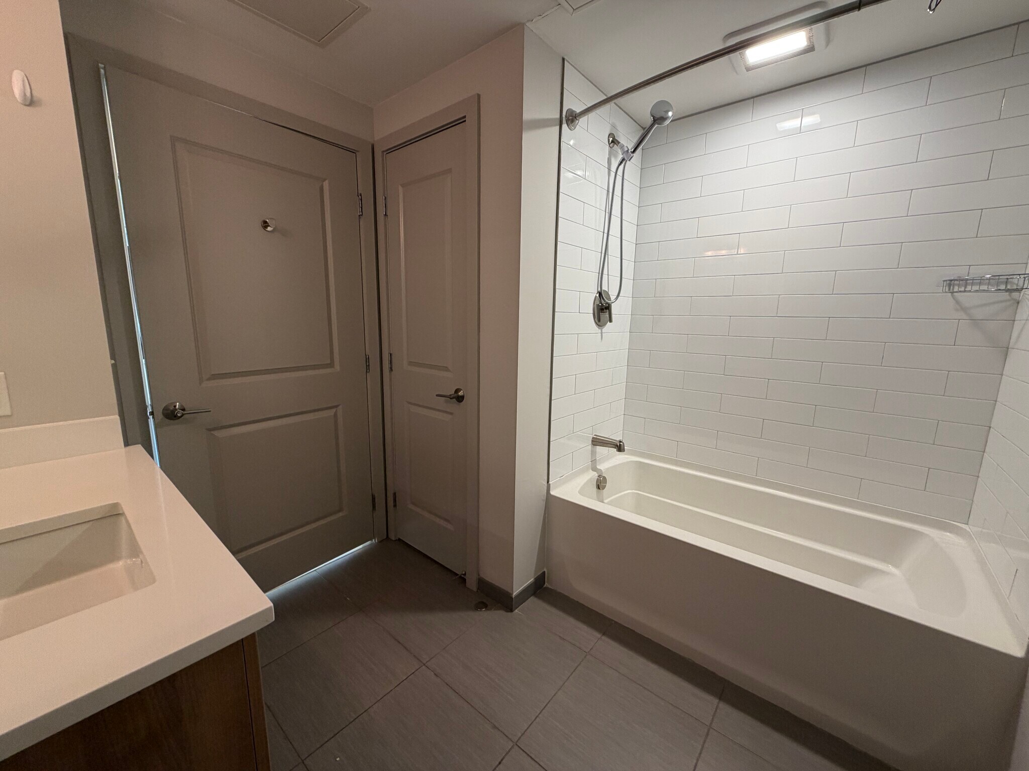 Building Photo - 40A Marion St