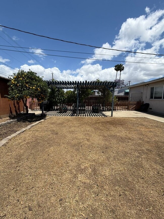 Building Photo - Charming South Gardena Home with Updates and Spacious Outdoor Living
