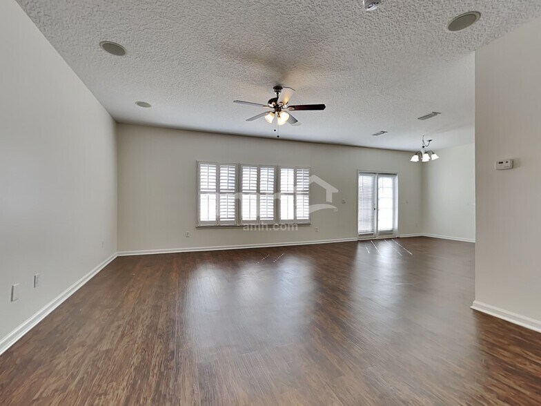 Building Photo - 96024 Sunfish Ln