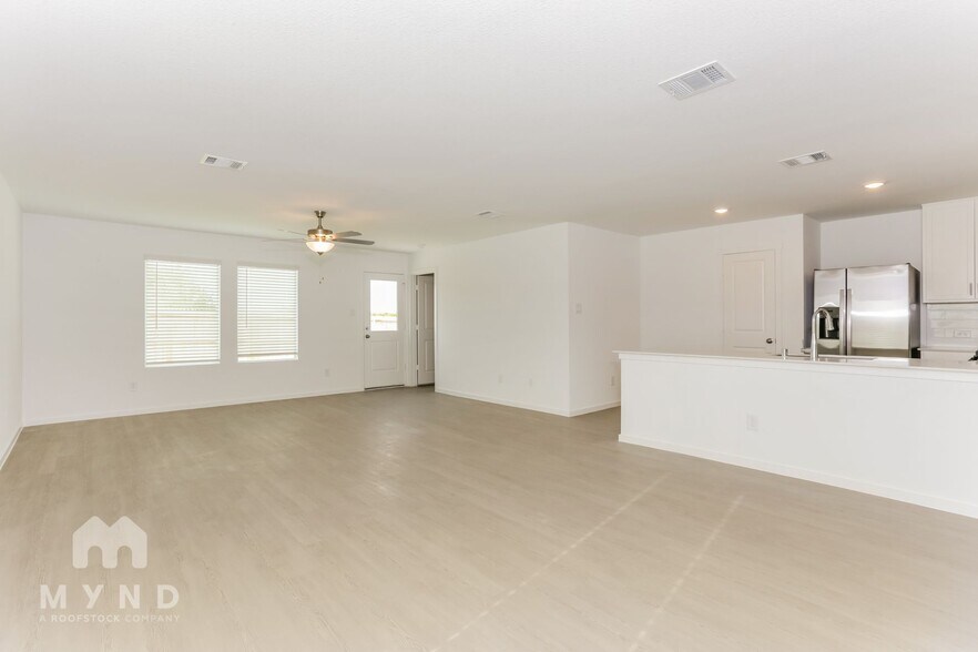 Building Photo - 10140 Dalgreen Cir