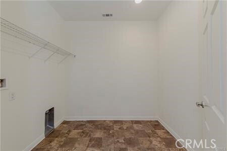 Building Photo - 5861 Ginger Dr