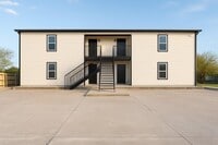 Building Photo - 1311 Kingston Dr