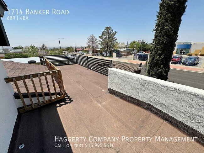 Building Photo - 1714 Banker Rd