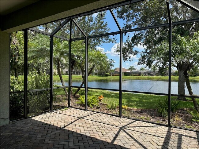 Building Photo - 4926 Newport News Cir