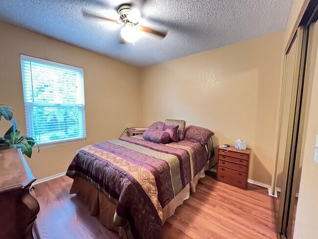 Building Photo - Very Nice Condo! 3 Miles to Cal Poly Groups Welcome Available June