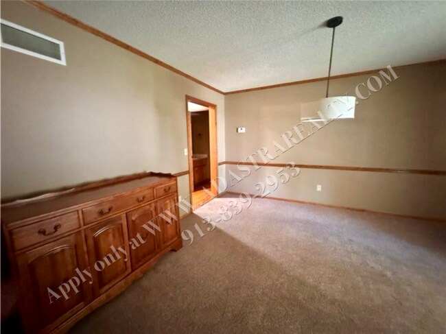 Building Photo - Beautiful 2 Story Home in OLATHE - Coming ...