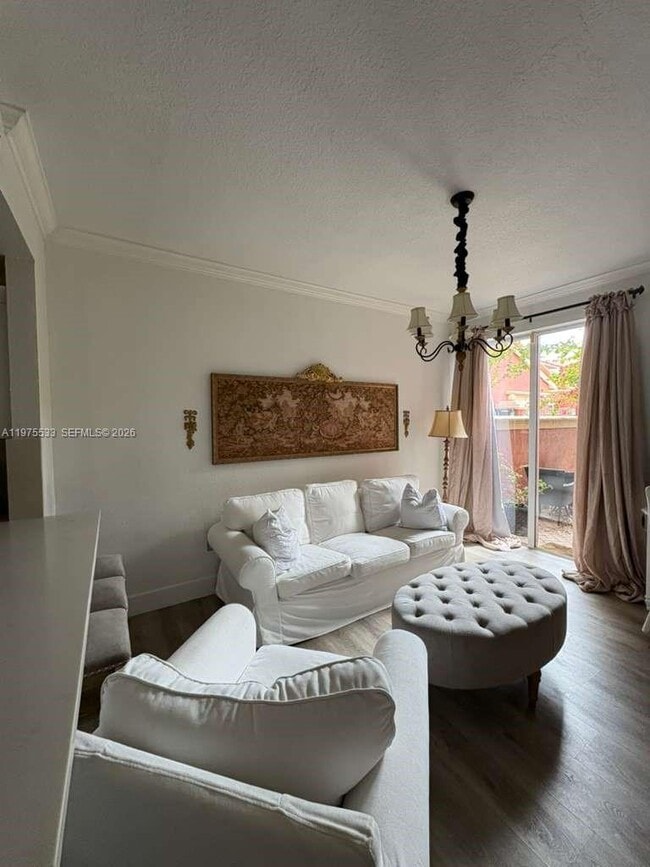 Building Photo - 6104 NW 114th Pl