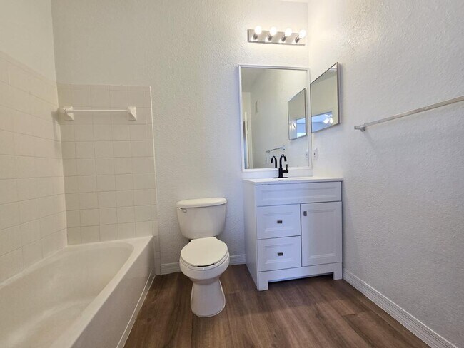Building Photo - 2651 Maitland Crossing Way
