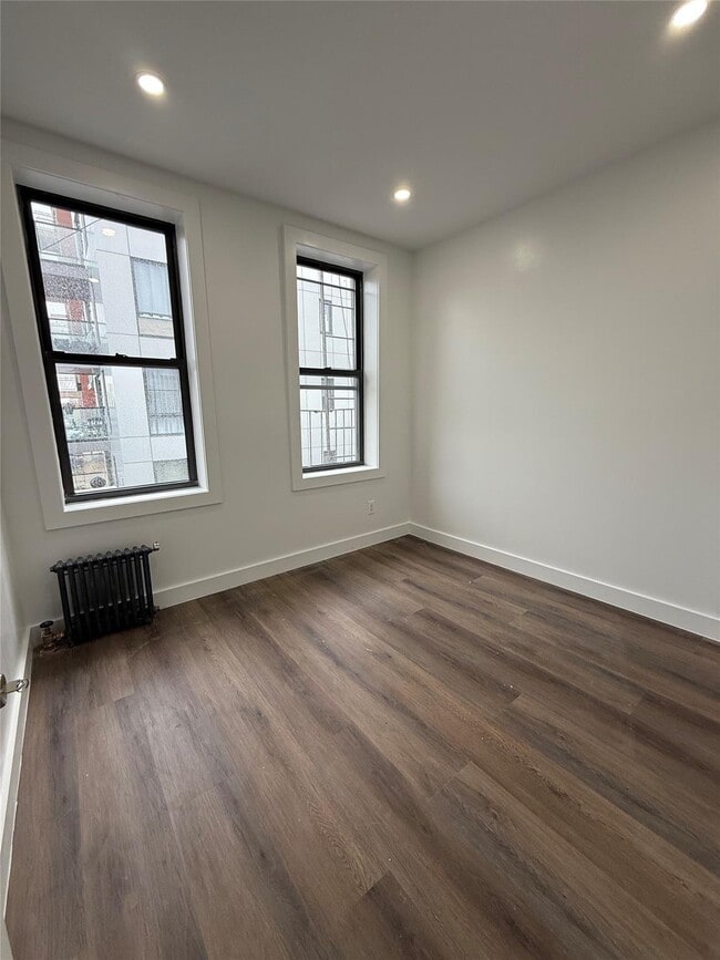 Building Photo - 4415 8th Ave