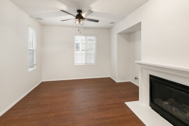 Building Photo - Four Bedroom Home in Temecula