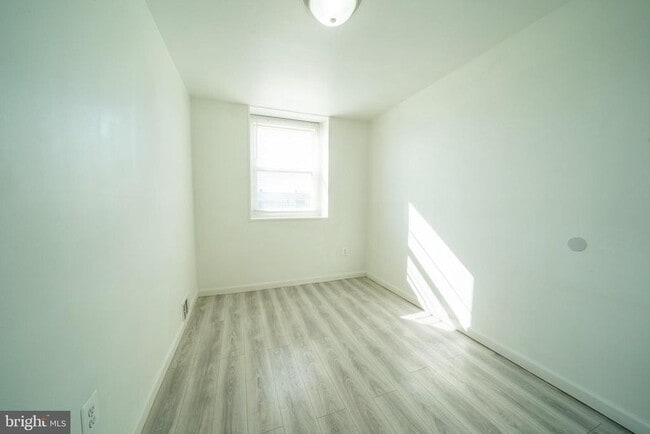 Building Photo - 3167 Ryerson Cir
