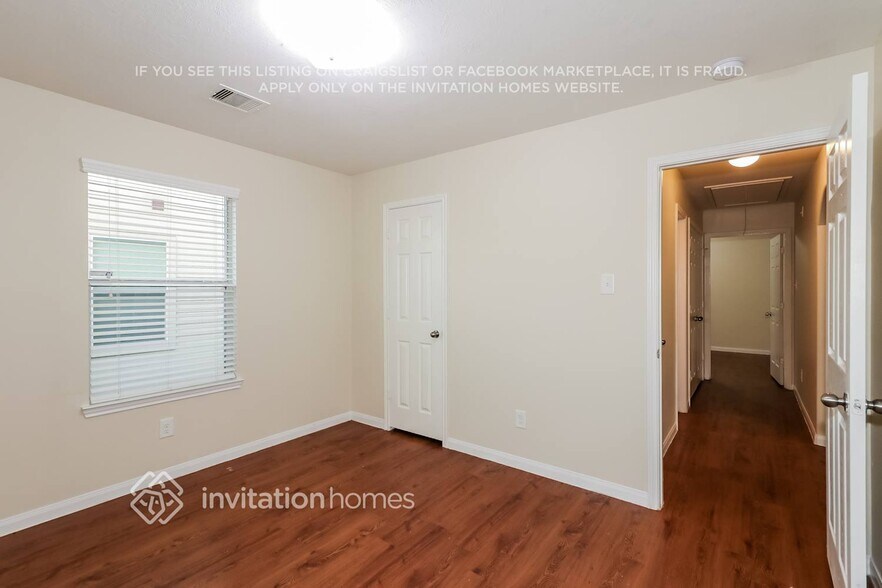 Building Photo - 18802 Dennington Dr