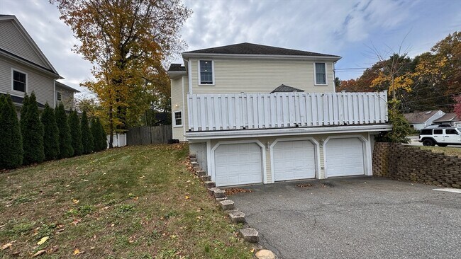 Building Photo - 154 Wiswall Rd