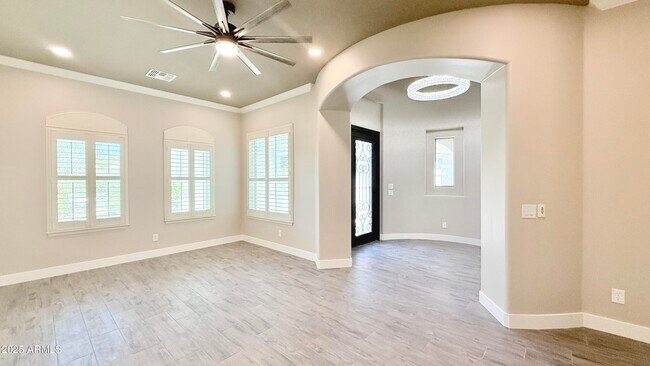 Building Photo - 4501 E Timberline Ct