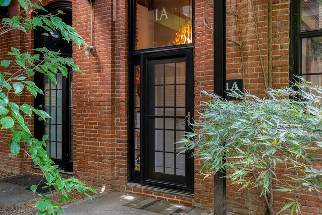 Building Photo - 1 Tannery Brook Row