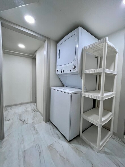 Private laundry room - 3909 Hayes Ave