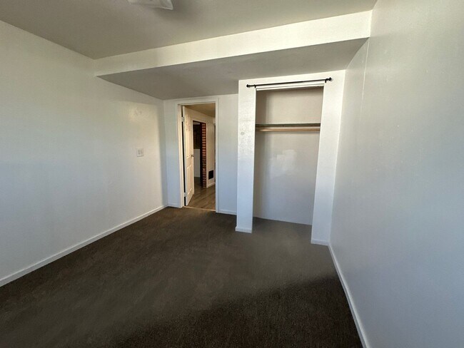 Building Photo - 243 Nevada St