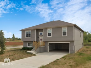 Building Photo - 21803 Franklin St