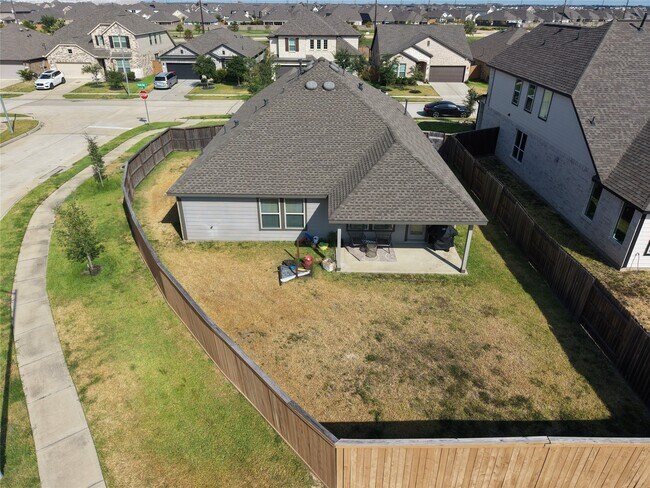 Building Photo - 8446 Manta Ray Dr