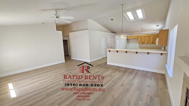 Building Photo - 8477 Ceonothus Ct