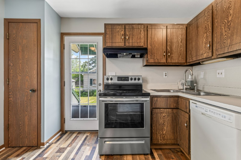 Building Photo - 394 Orient Ave