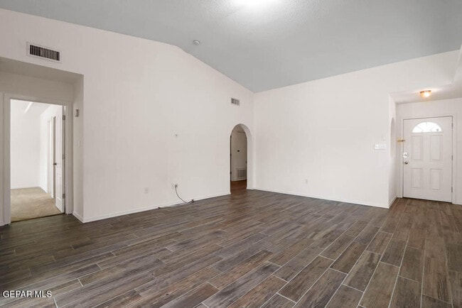 Building Photo - 14266 Gil Reyes Dr