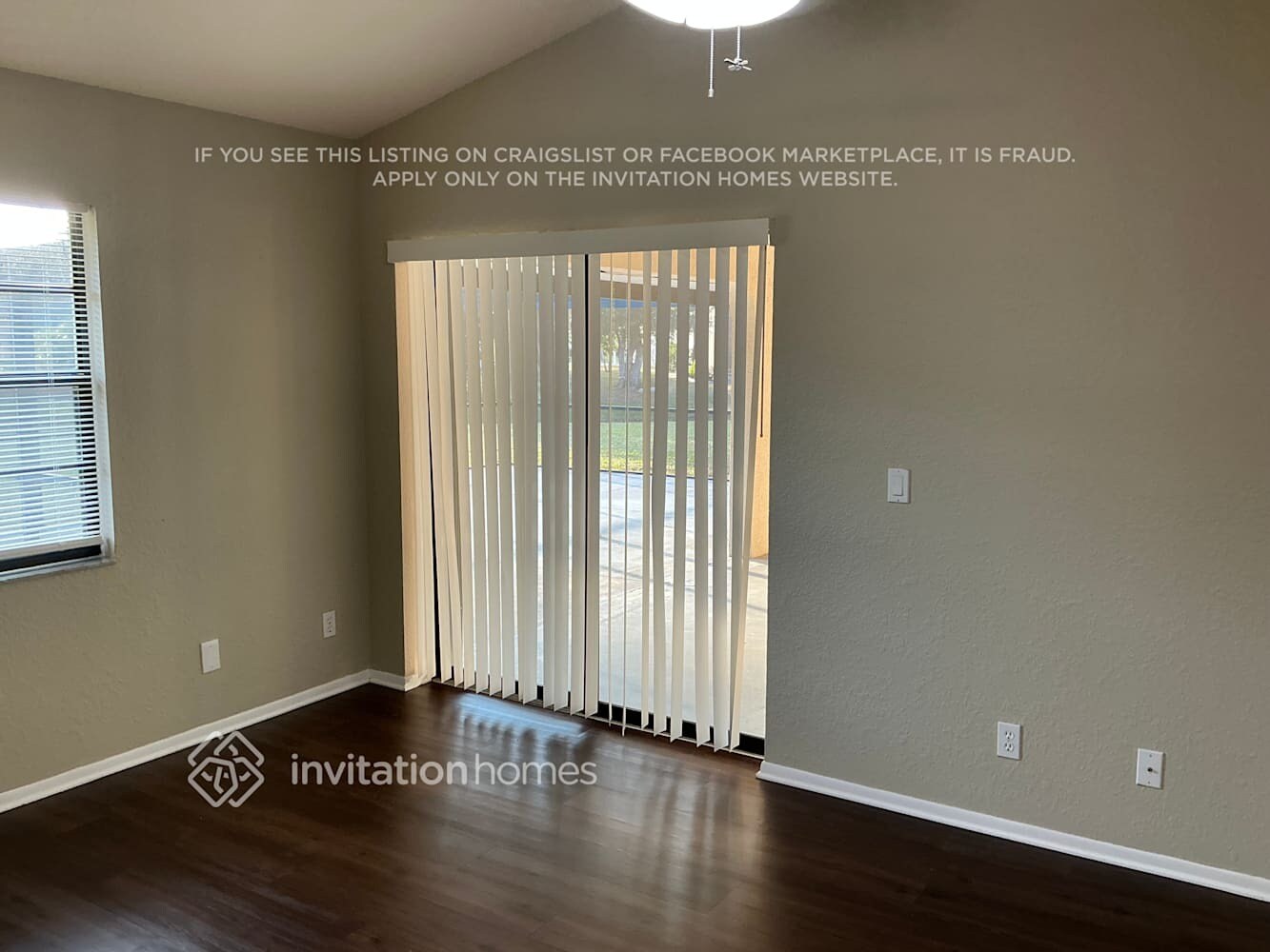 Building Photo - 209 Uruguay Dr