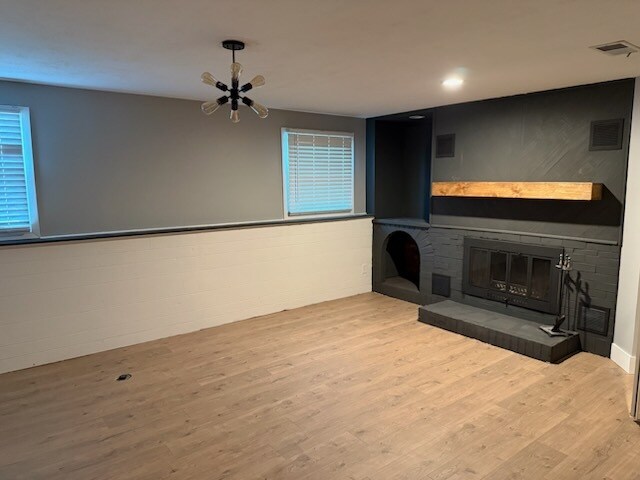 Building Photo - 15350 Drexel Way
