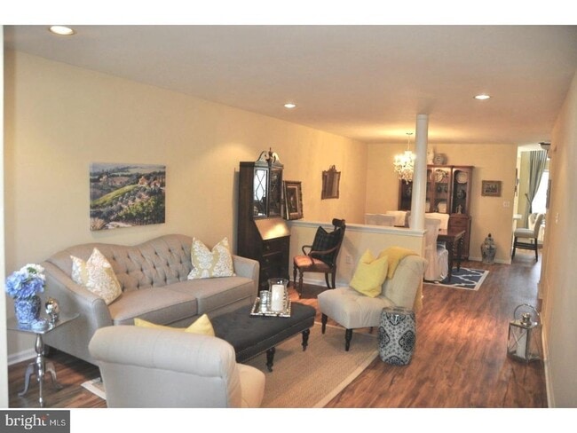 Building Photo - 38 Voorhees Ct