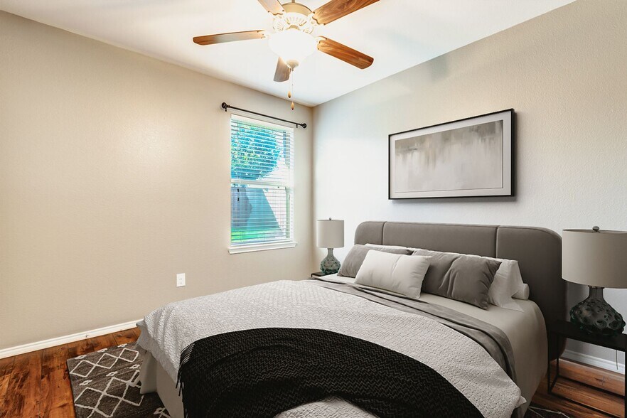 Building Photo - 12620 Waterslide Way