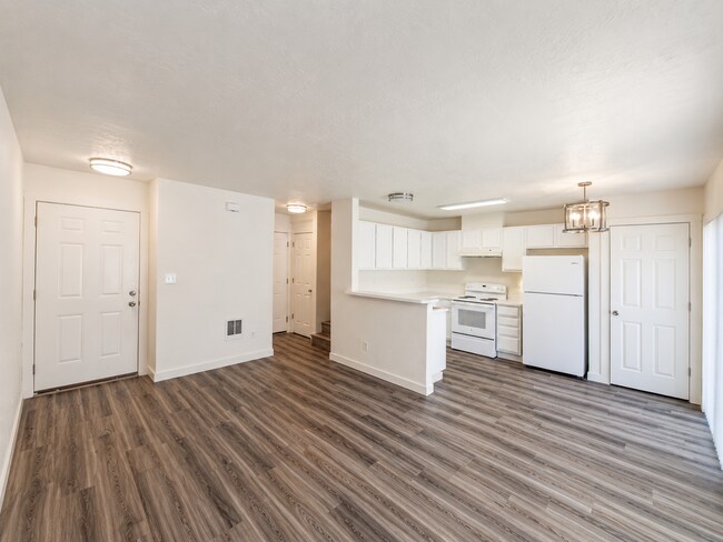 Building Photo - 2835-2839 N 14th Place