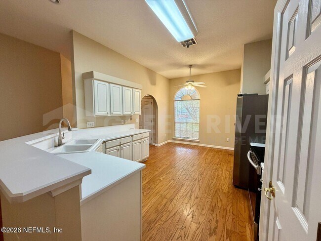 Building Photo - 1691 Dockside Dr