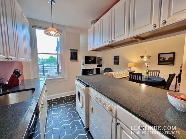 Building Photo - 1725 P St NW