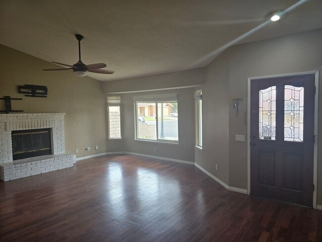 Building Photo - 418 Mt Baldy Cir