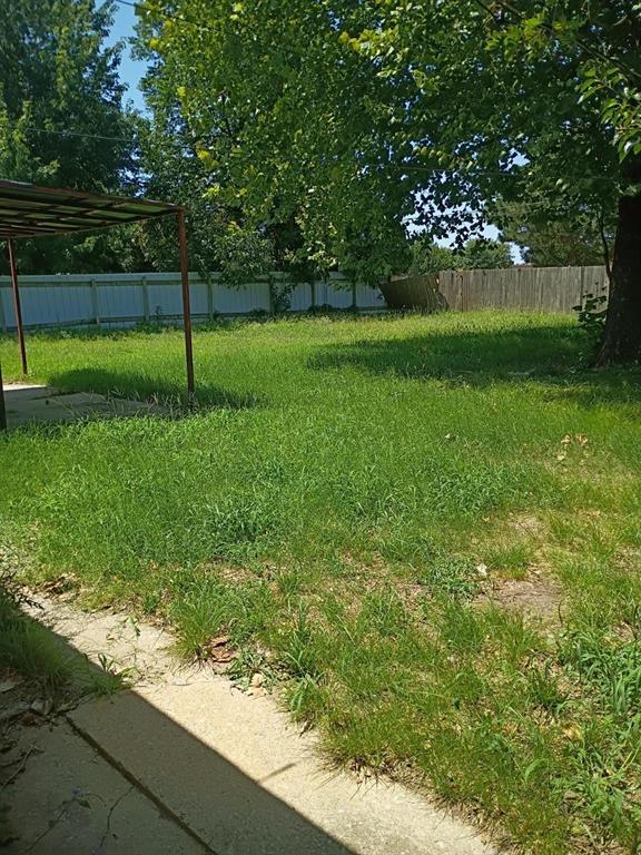 Building Photo - 8713 S Hillcrest Dr
