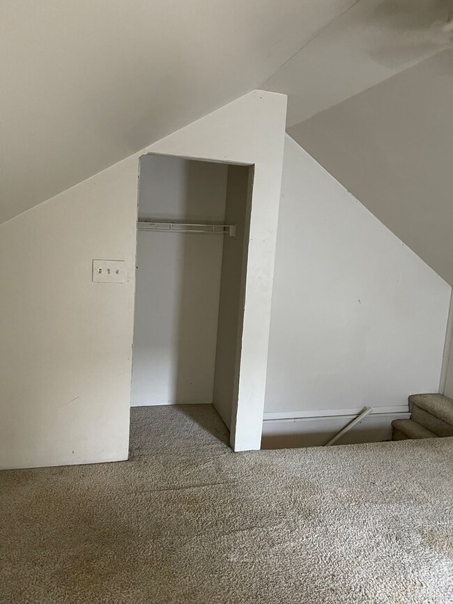 Building Photo - Three bedroom home in Beautiful Carlisle area