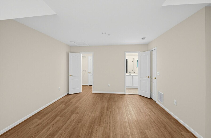 Building Photo - 1504 Sapphire Ct