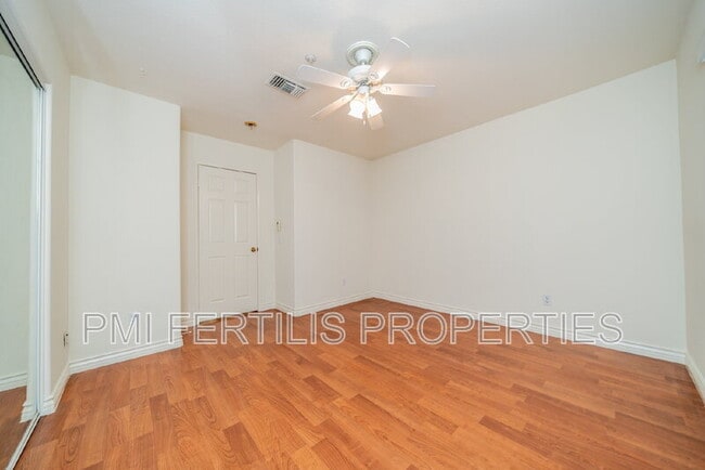 Building Photo - 5055 St Albert Dr