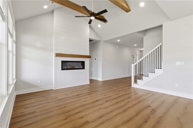 Building Photo - 1830 Momi St