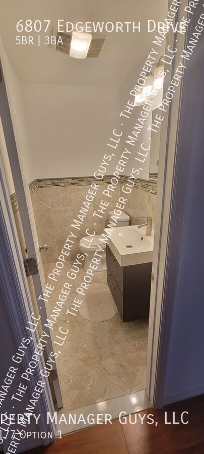 Building Photo - 6807 Edgeworth Dr