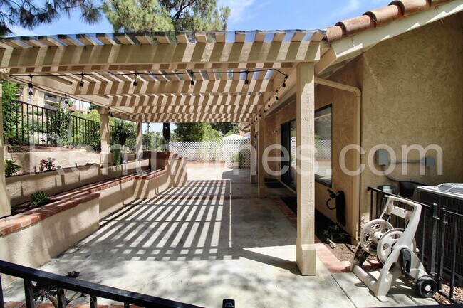 Building Photo - 15730 Via Calanova