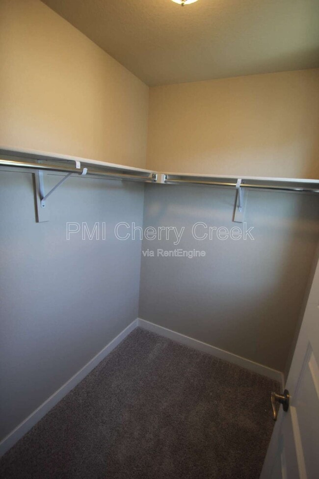 Building Photo - 2406 S Troy Ct