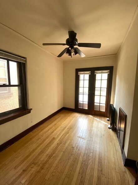 Building Photo - 528 State St