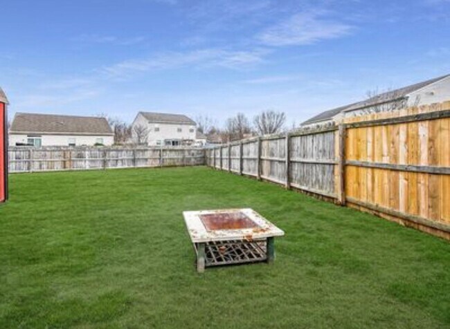 Building Photo - Spacious 3-Bedroom Lafayette Home with Office, Fenced Yard & 3-Car Garage