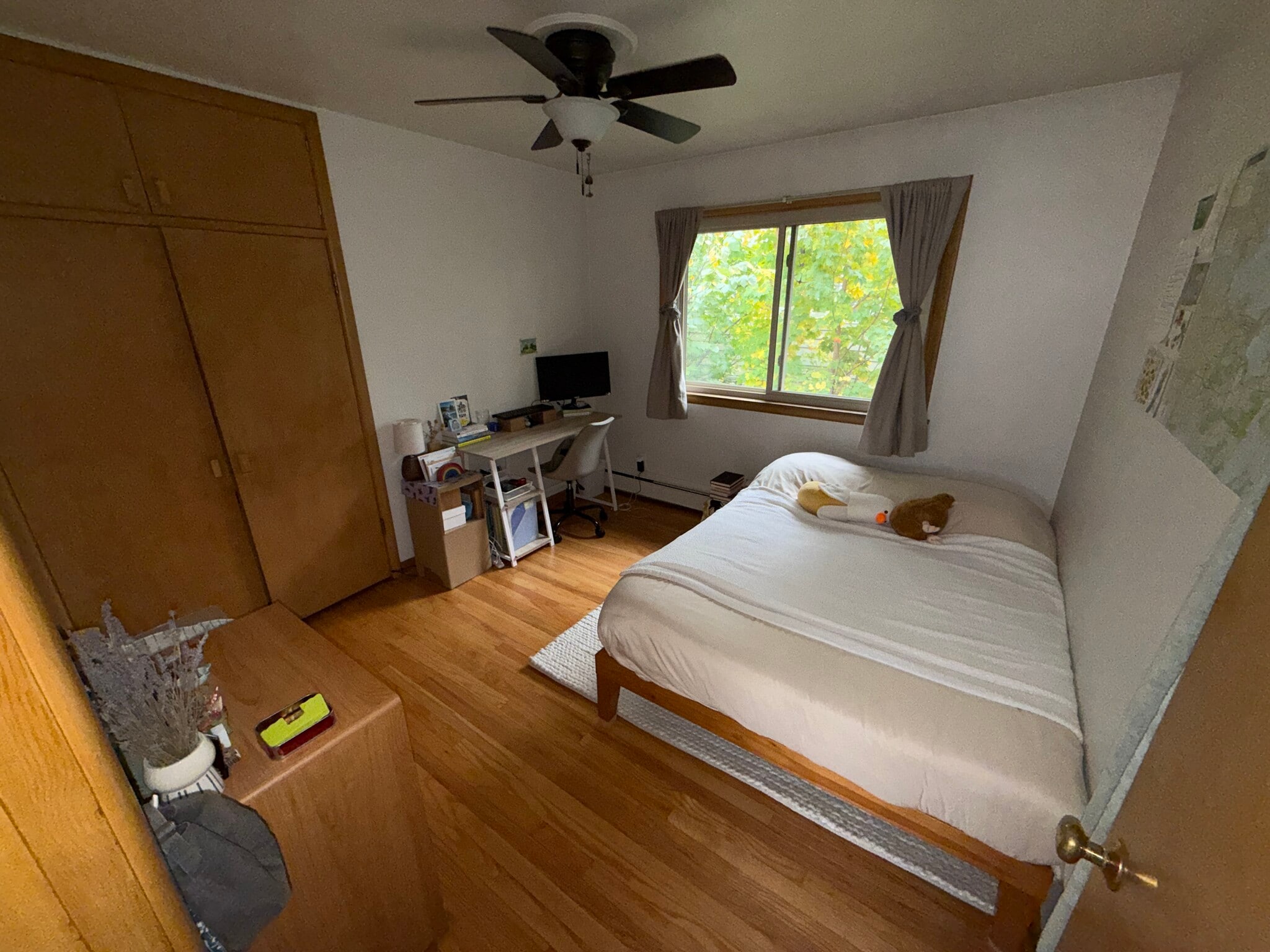 Building Photo - 910 High St