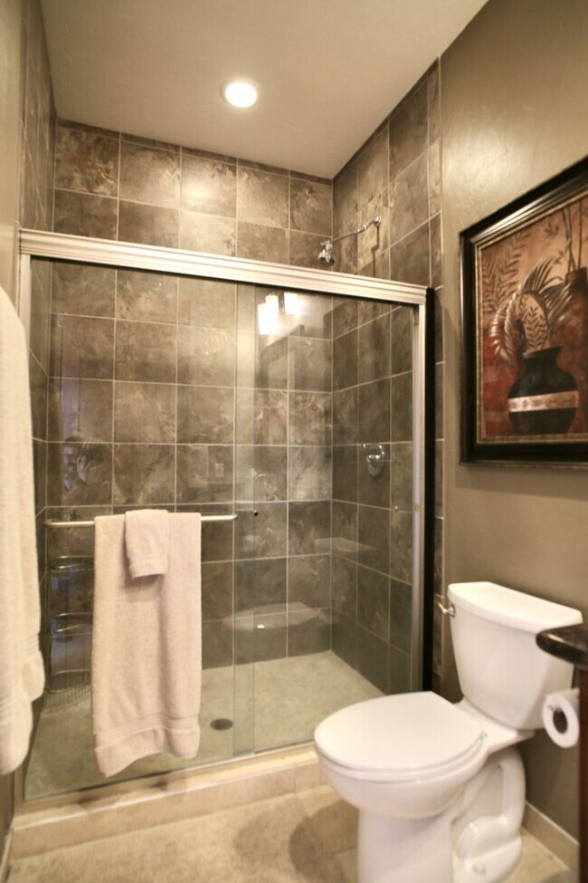 Building Photo - Mountain and City Views from this Furnished Rental!