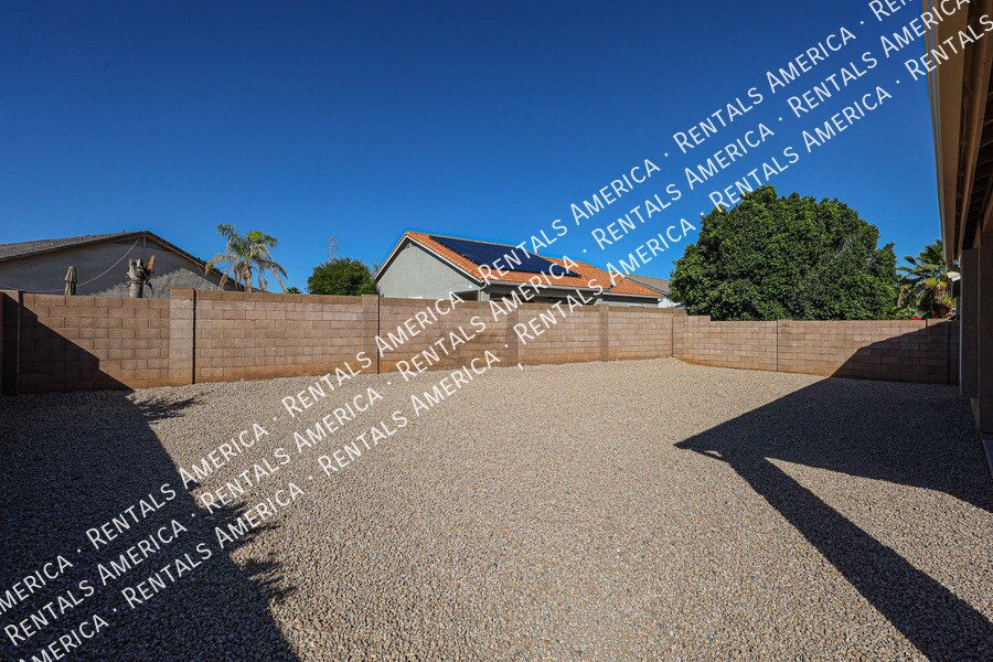 Building Photo - 3850 W Park View Ln