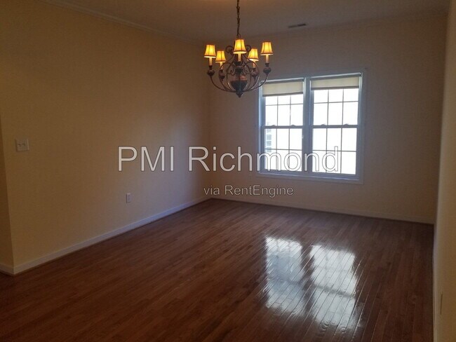 Building Photo - 14636 Sailboat Cir